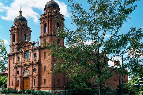 Fun things to do in Asheville NC : Basilica Of Saint Lawrence in Asheville NC. 